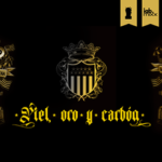 Hincha de Peñarol retocando un tatuaje del club en la campaña Piel, oro y carbón creada por VML.
